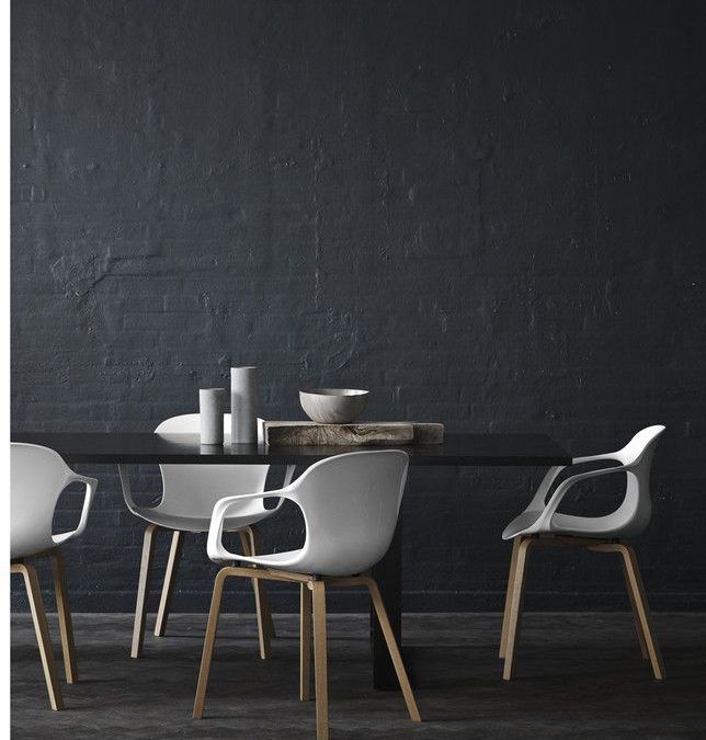 Versatilidad y Estilo con Esta Mesa de Comedor de Cecilie Manz