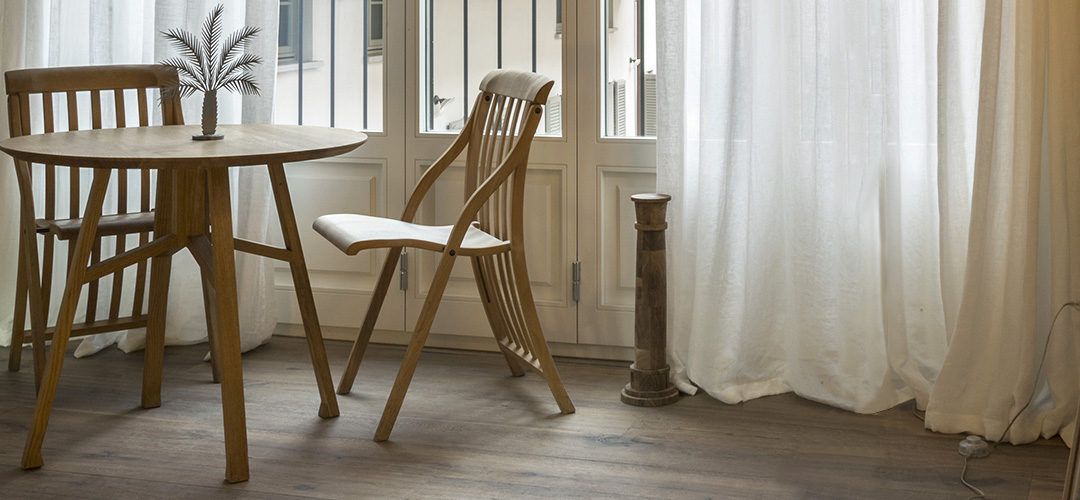 Silla de Diseño Contemporáneo Creada con Solo Dos Piezas