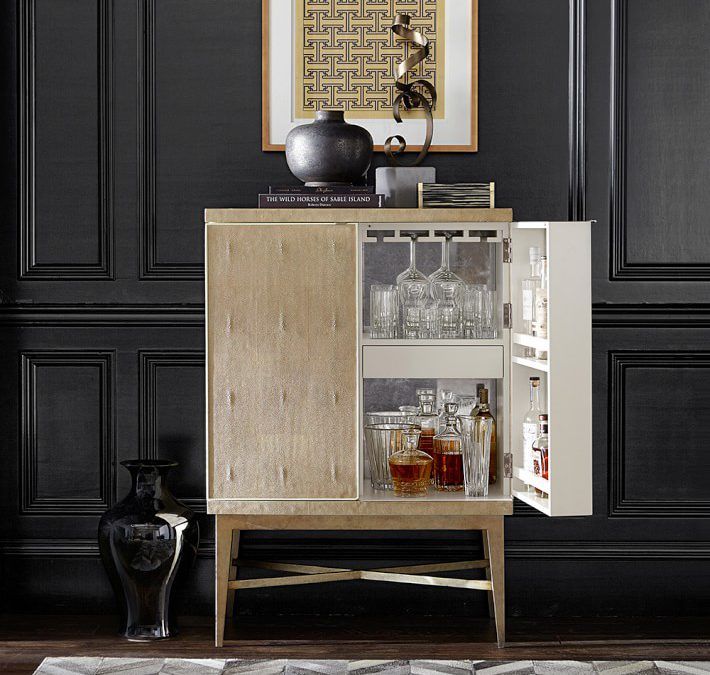 Regresa el Estilo Hollywood Regency con este Mueble Bar