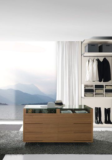 Vestidor de Lujo: el Modelo Ideal para tu Espacio