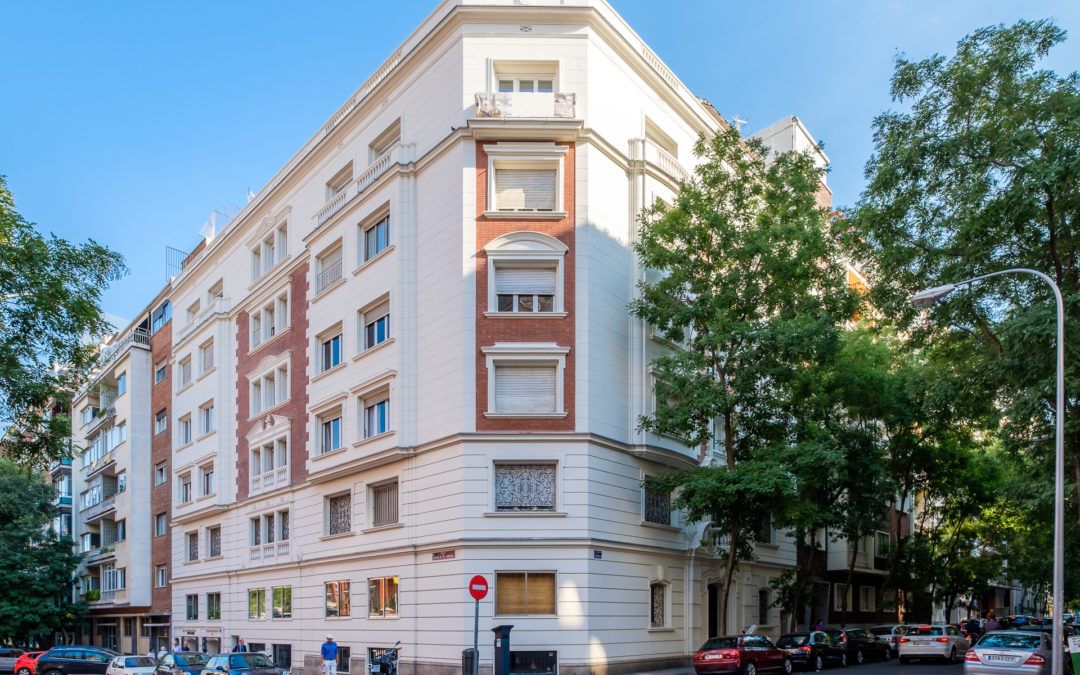 UXBAN Almagro: Hogar de Lujo en un Lugar Emblemático