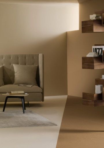 Una Estantería Multidepartamental de Diseño Clásico