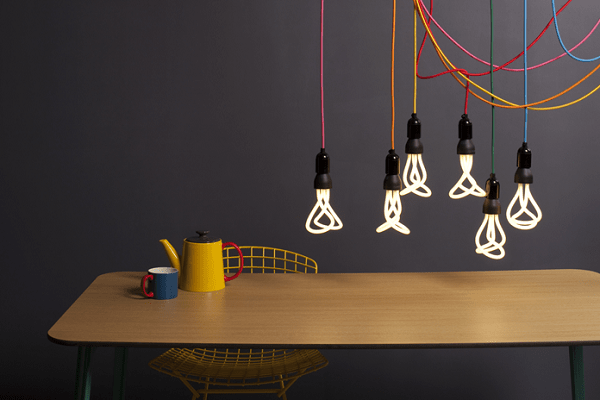 Plumen: Las Primeras Bombillas de Diseño de Bajo Consumo