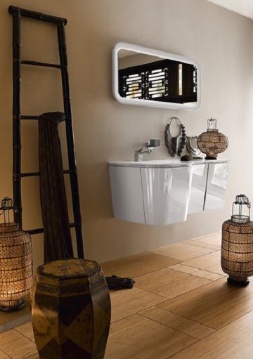 Escaleras de Madera, un Elemento más de Decoración en el Baño