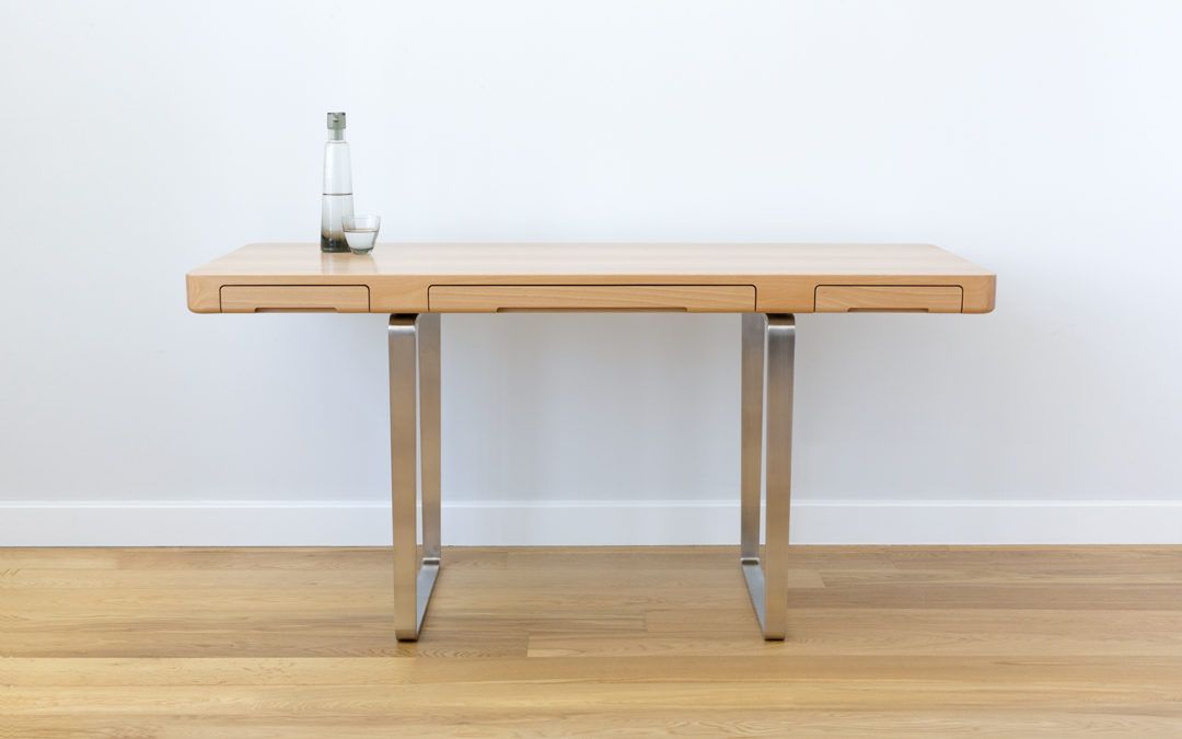 Un Escritorio muy Funcional con Carácter Único