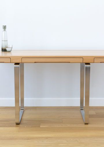 Un Escritorio muy Funcional con Carácter Único