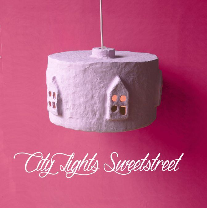 Ensueño y Fantasía con esta Original Lámpara