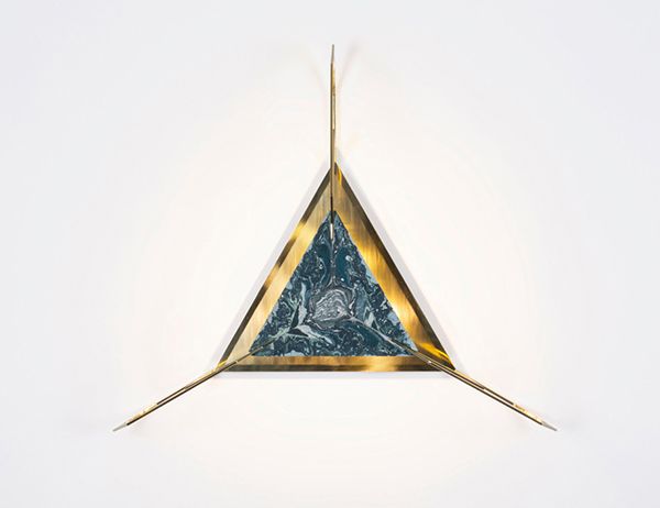 Iluminación Exclusiva para Espacios con Clase