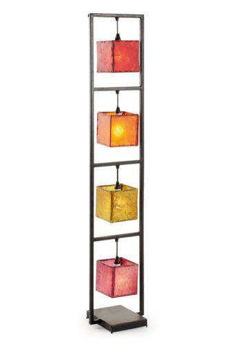 Una lámpara de Cuatro Faroles Ideal para Crear Ambientes Íntimos