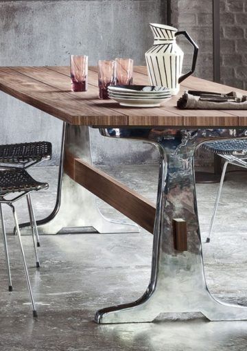 Mesas de Comedor con Tinte Natural y Diseño Contemporáneo