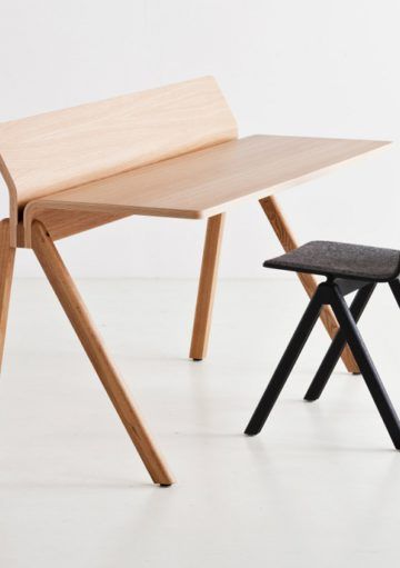Una Mesa Escritorio de Diseño Danés Ideal para Espacios Actuales