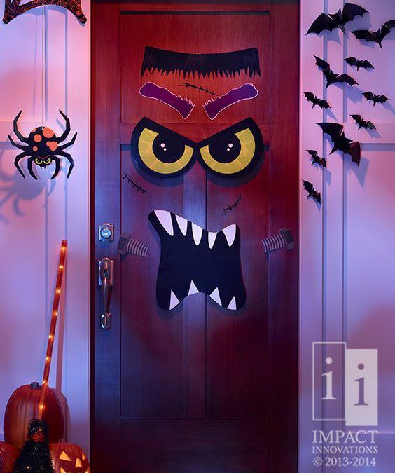 Top Ideas Decoración DIY para Crear Puertas de Halloween