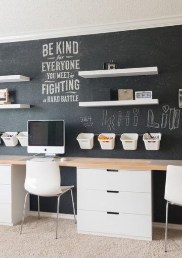 Una Sala de Estudio con un Estilo Único para Trabajar en Casa