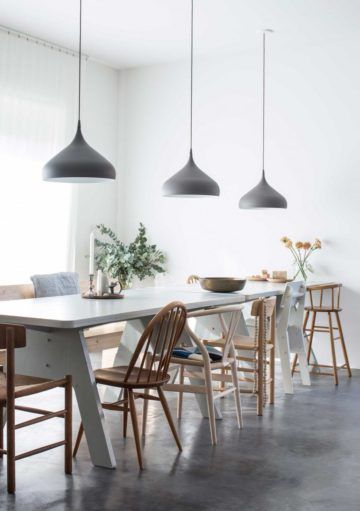 Por qué Elegir una si Puedes Decorar con Sillas Diferentes