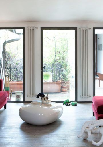 Un Chester Convertido en Chaise Longe con una Personalidad Única