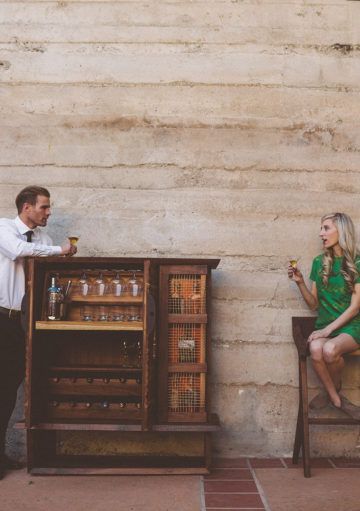 Un Mueble Bar con una Fuerte Personalidad Clásica