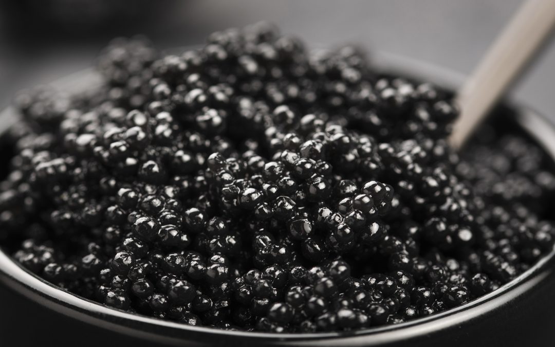 ¿Qué es en realidad el caviar? Tipos, precios y características